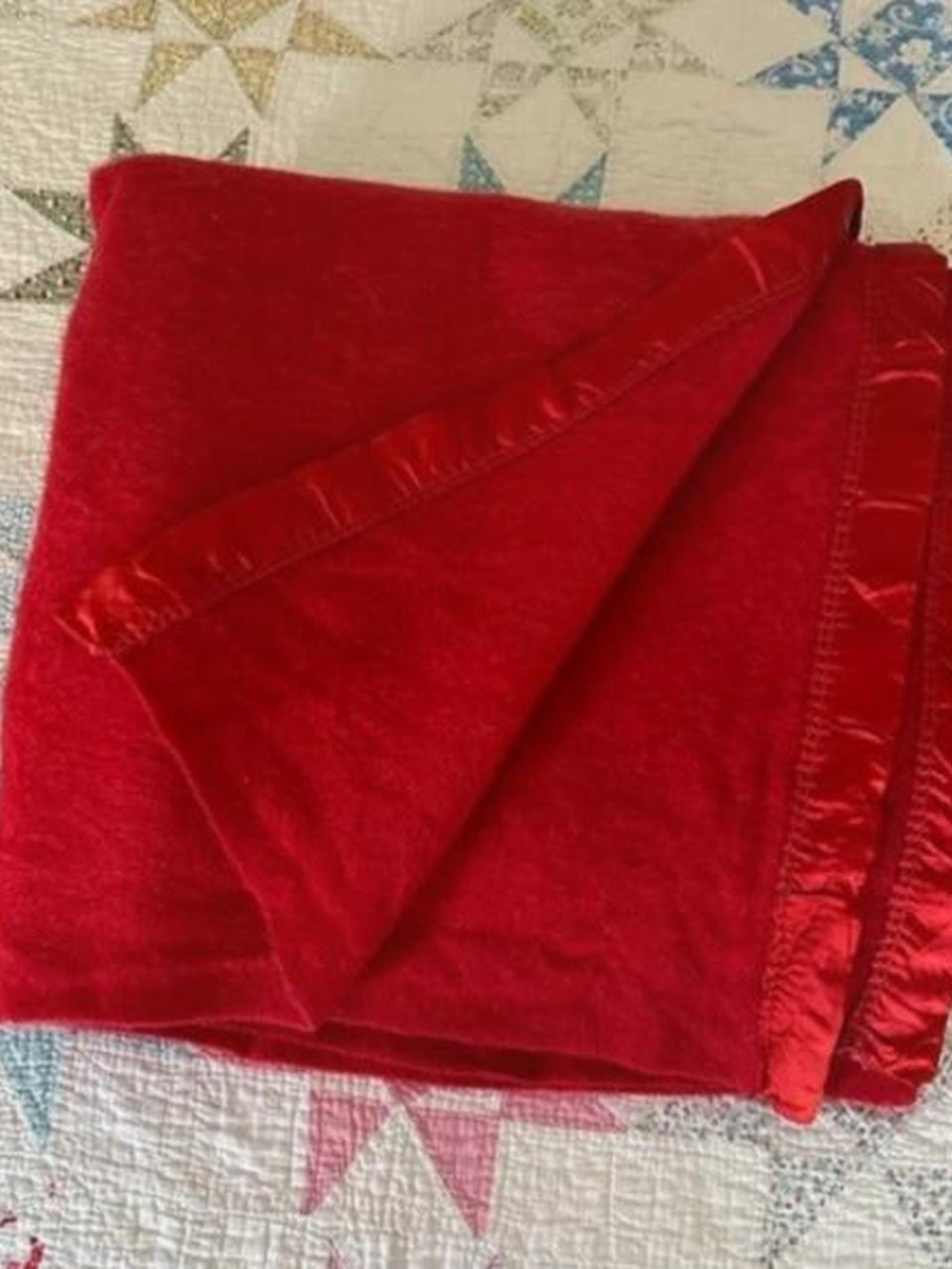 Bright red one-layer warm cozy wool throw blanket
